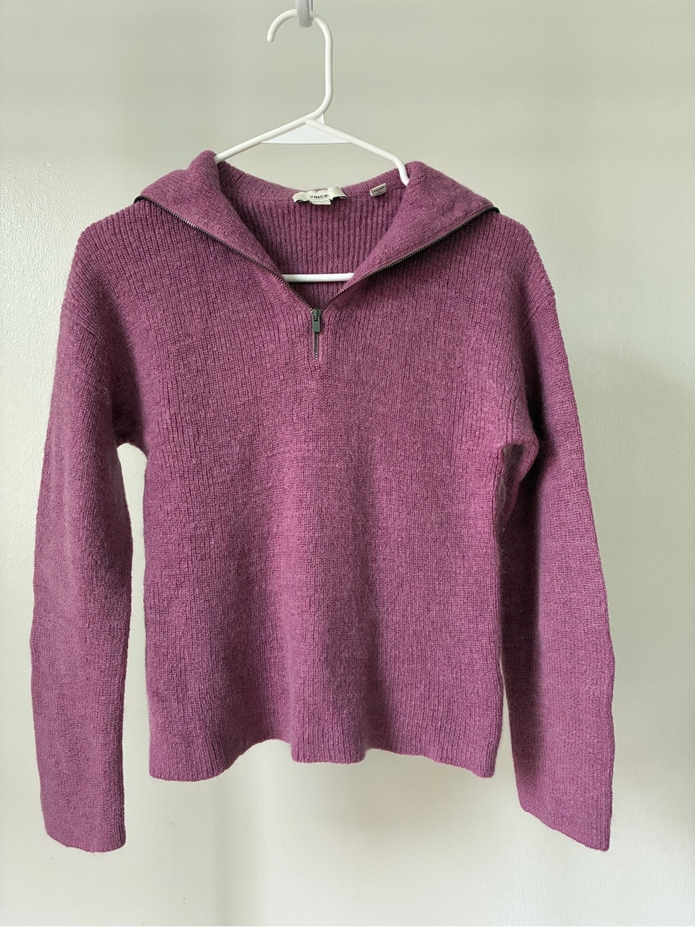 Vince Women's quarter zip crop Sweater